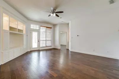 704 Red Oak, Crowley, TX 76036 - Photo 9