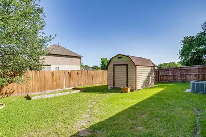 704 Red Oak, Crowley, TX 76036 - Photo 31