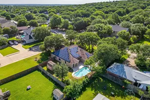 704 Red Oak, Crowley, TX 76036 - Photo 39