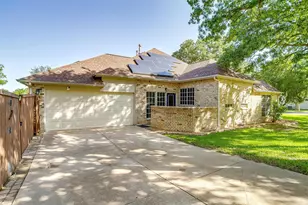 704 Red Oak, Crowley, TX 76036 - Photo 27