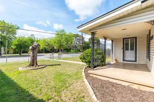 2026 S 20th St, Abilene, TX 79602 - Photo 3