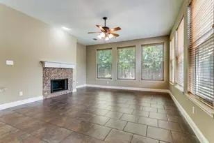 2609 Valencia Ln, Denton, TX 76210 - Photo 5