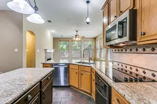 2609 Valencia Ln, Denton, TX 76210 - Photo 11