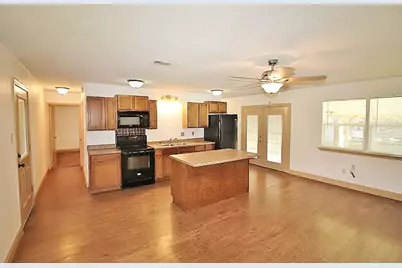 112 Trailwood Road, Enchanted Oaks, TX 75156 - Photo 3