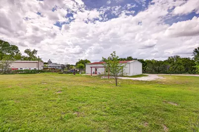 721 Comanche Cove Drive, Granbury, TX 76048 - Photo 33