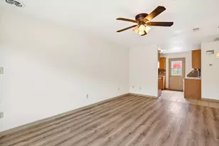 721 Comanche Cove Dr, Granbury, TX 76048 - Photo 9