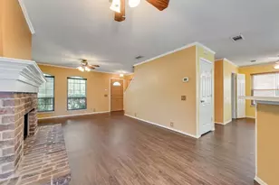 220 High Pointe Ln, Cedar Hill, TX 75104 - Photo 5