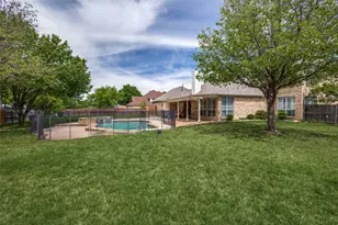 6623 Sapphire Cir S, Colleyville, TX 76034 - Photo 3