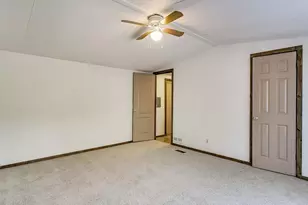 1802 Whispering Oaks St, Burleson, TX 76028 - Photo 17