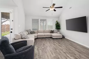 5604 Deer Run Dr, Celina, TX 75009 - Photo 11