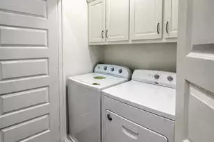 8117 Ardmore Ct, Dallas, TX 75231 - Photo 11