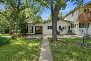 5106 Gibson Ct, Granbury, TX 76049 - Photo 5