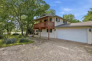 5106 Gibson Ct, Granbury, TX 76049 - Photo 1