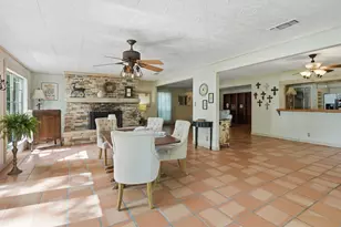 5106 Gibson Ct, Granbury, TX 76049 - Photo 9