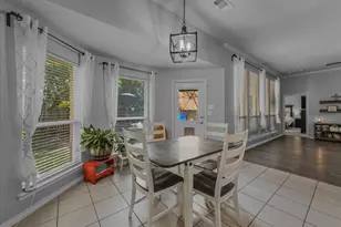 2514 Mustang Dr, Arlington, TX 76001 - Photo 11