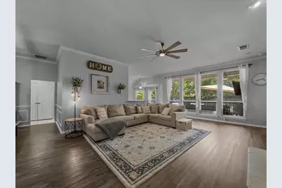 2514 Mustang Drive, Arlington, TX 76001 - Photo 9