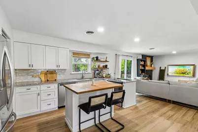 13936 Charcoal Lane, Farmers Branch, TX 75234 - Photo 9