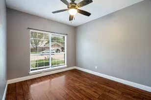 325 Village Pkwy, Crowley, TX 76036 - Photo 23