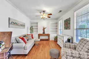 218 New Market Rd, Mesquite, TX 75149 - Photo 9