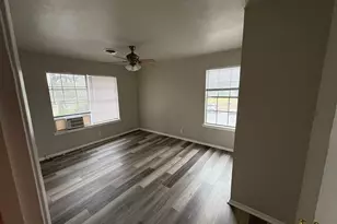 618 W Sycamore St, Denton, TX 76201 - Photo 5