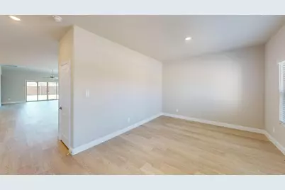 811 Buffalo Drive, Lowry Crossing, TX 75069 - Photo 5