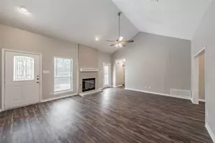 4052 La Costa Ct, Irving, TX 75038 - Photo 5