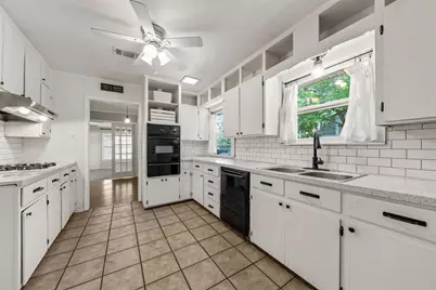 3223 Live Oak Avenue, Waco, TX 76708 - Photo 13