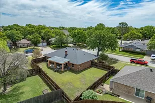 2801 Meadow Creek, Bedford, TX 76021 - Photo 27