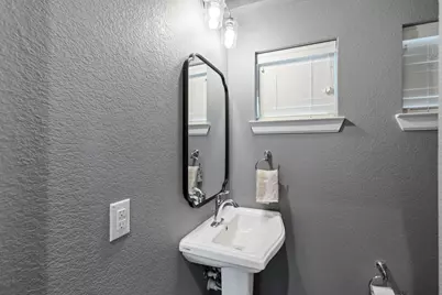 1163 Manacor Lane, Dallas, TX 75212 - Photo 13