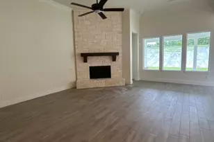 1004 Perrin Ln, Van Alstyne, TX 75495 - Photo 5