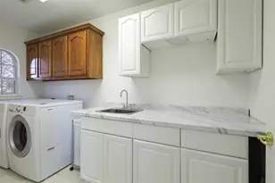 6320 Wolf Ridge Dr, Plano, TX 75024 - Photo 31