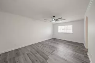 8409 Glenann Dr, North Richland Hills, TX 76182 - Photo 23