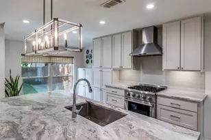 3504 Janlyn Ln, Farmers Branch, TX 75234 - Photo 11