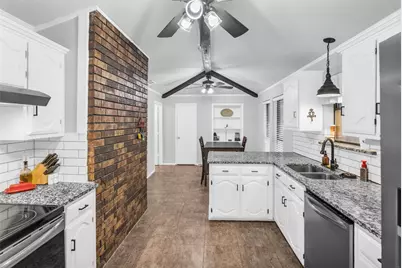 3918 Tracey Trail, Rowlett, TX 75088 - Photo 11