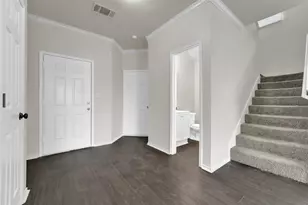 338 Castleridge Dr, Little Elm, TX 75068 - Photo 3