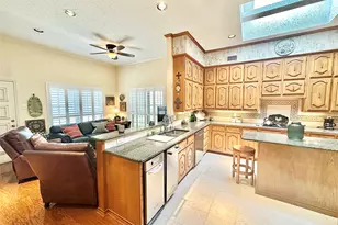 16022 Chalfont Cir, Dallas, TX 75248 - Photo 17