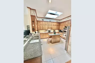 16022 Chalfont Circle, Dallas, TX 75248 - Photo 15