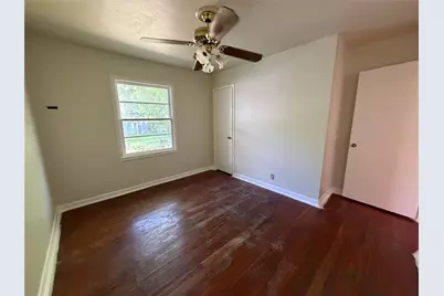 5013 Merida Avenue, Fort Worth, TX 76115 - Photo 5