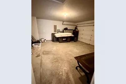 10004 Quail Glen Drive, Fort Worth, TX 76140 - Photo 11