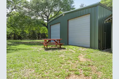 2731 Garrett Lane, China Spring, TX 76633 - Photo 7