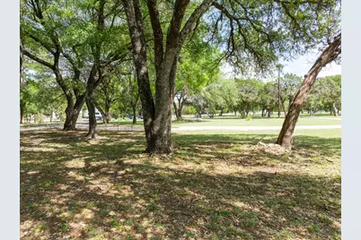 2731 Garrett Lane, China Spring, TX 76633 - Photo 13