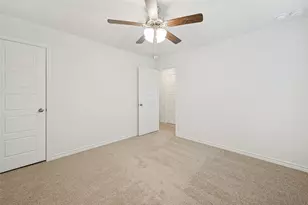 5569 Willamette Dr, Fort Worth, TX 76119 - Photo 19