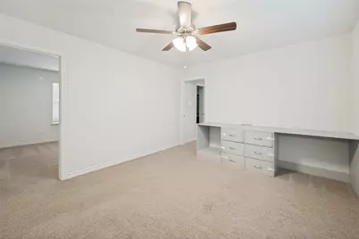 5569 Willamette Drive, Fort Worth, TX 76119 - Photo 19