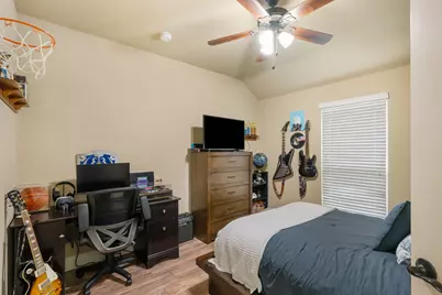 1688 Pecos Court, Burleson, TX 76028 - Photo 31