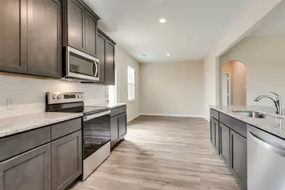 291 Wandering Stream Way, Princeton, TX 75407 - Photo 9