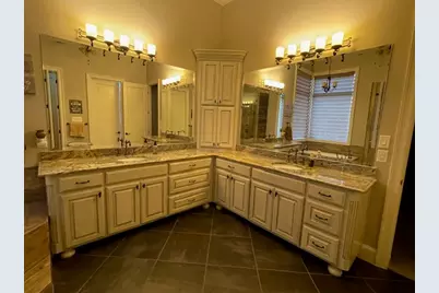 1900 Durance Court, Corinth, TX 76210 - Photo 31