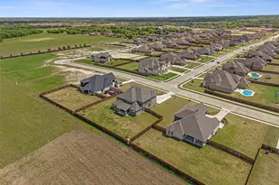 751 Emerald Valley Dr, Ovilla, TX 75154 - Photo 39