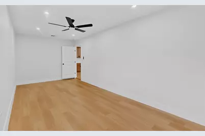 3513 Russwin Drive, Garland, TX 75042 - Photo 35