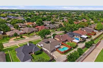 1126 Stonewall Street, Garland, TX 75043 - Photo 39