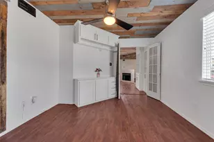 1704 Baird Farm Cir, Arlington, TX 76006 - Photo 7